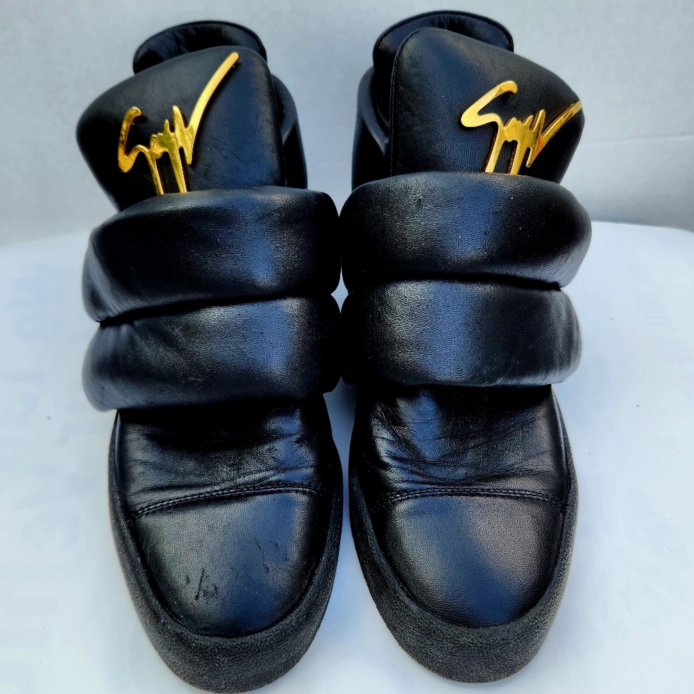Giuseppe Zanotti